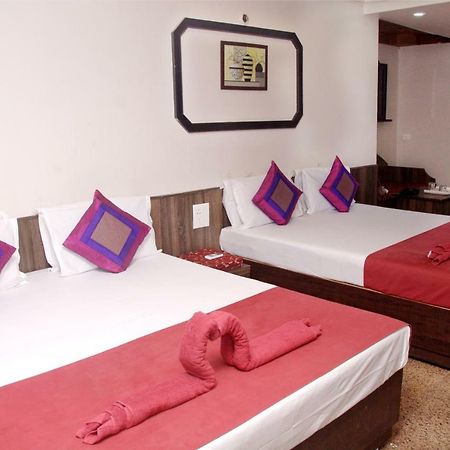 Viva Guest House 帕纳吉 外观 照片