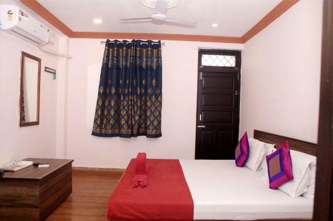 Viva Guest House 帕纳吉 外观 照片